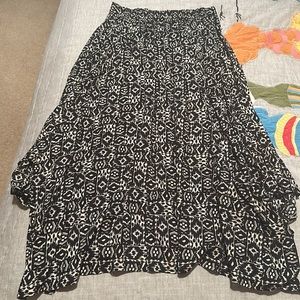 Hollister Asymmetrical Maxi Skirt- Tribal Print- Size XS
